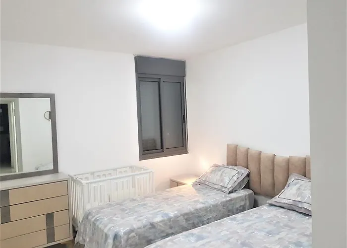 4Bdrm - 110Mr - Dream Vacation Apartment