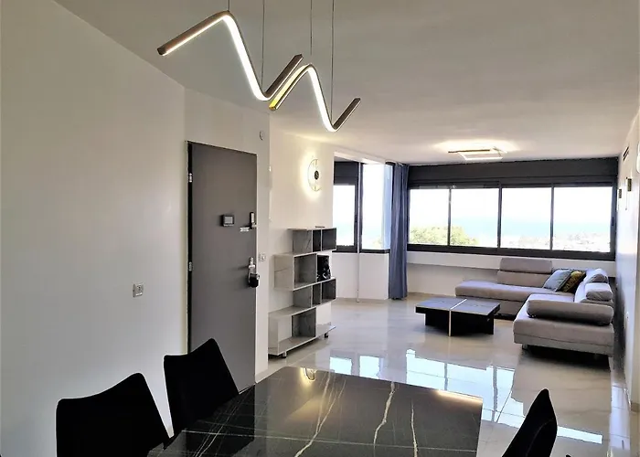 4Bdrm - 110Mr - Dream Vacation Apartment