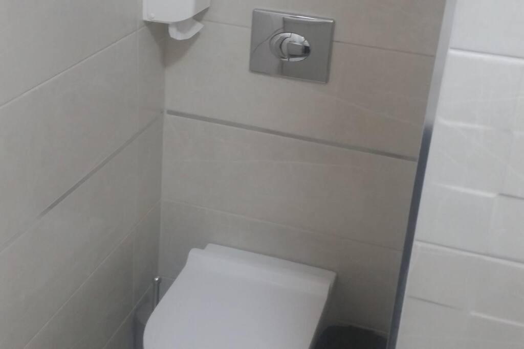 Apartment 4bdrm - 110mr - Dream Vacation Tiberias